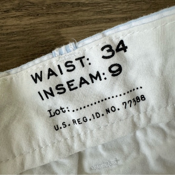 J Crew Mens size 34 Waist Blue Seersucker Stripe 9” Shorts Preppy Easter Stretch - Picture 4 of 6